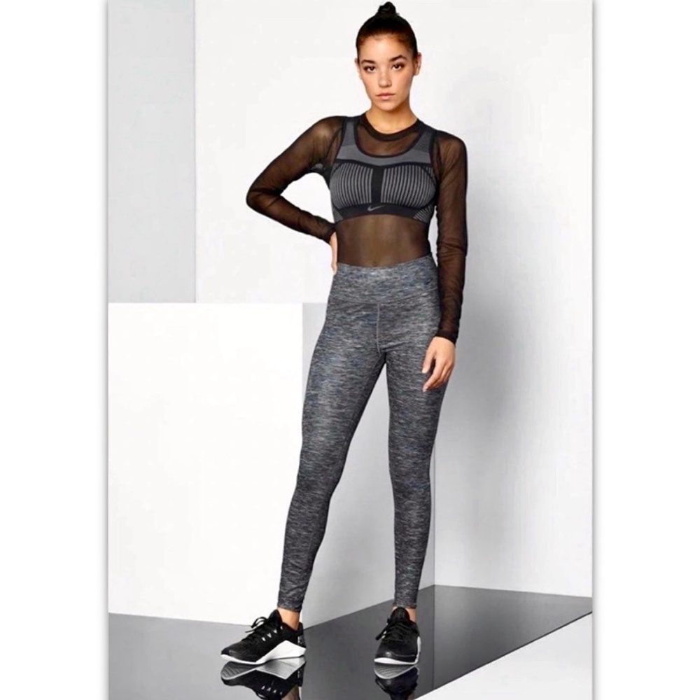 NWT Nike One Luxe Heather Gray Leggings Size Small